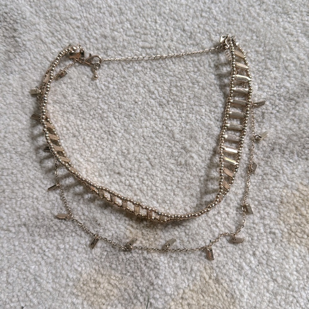 Gold choker necklace